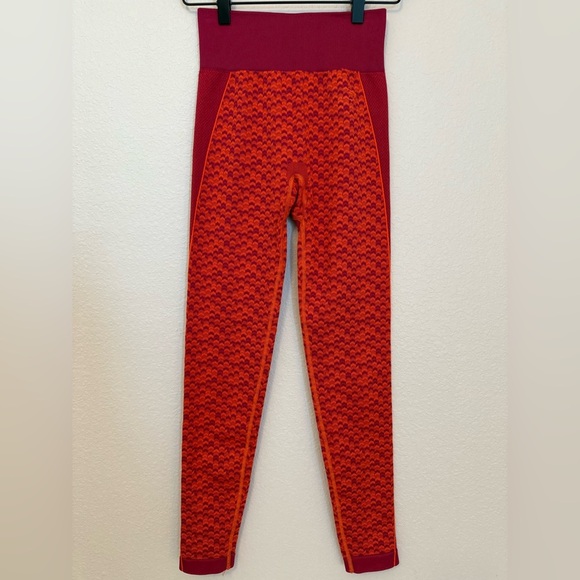 Gymshark WTFlex Seamless High Waisted Leggings - Picture 3 of 5